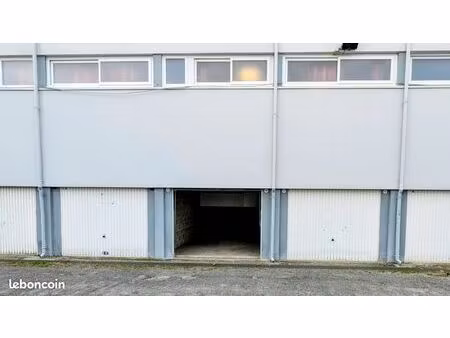garage / box 15 m² angers