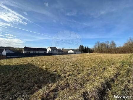 terrain 742 m² farschviller