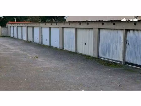 lot de 10 garages