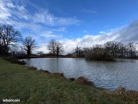 terrain 23 m² maillet