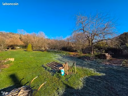 terrain 893 m² foug