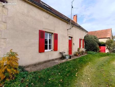 propriété 3 pièces 155 m²
