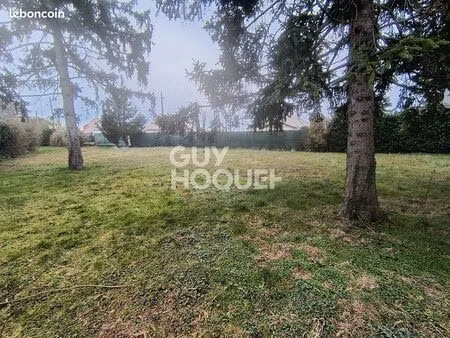 terrain 749 m² chelles