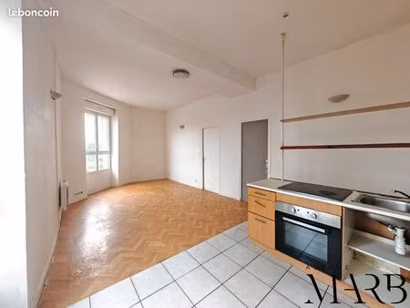 appartement 3 pièces 46 m²