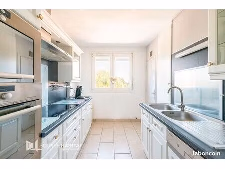 appartement 5 pièces 82 m²