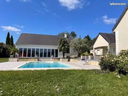 propriété 12 pièces 440 m²