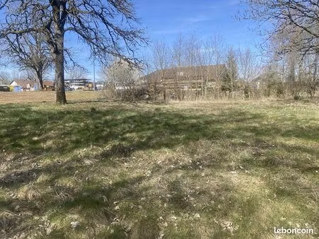 terrain 1653 m² la marre