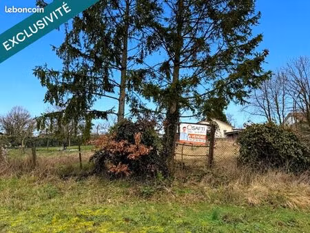 terrain 1084 m² verdun