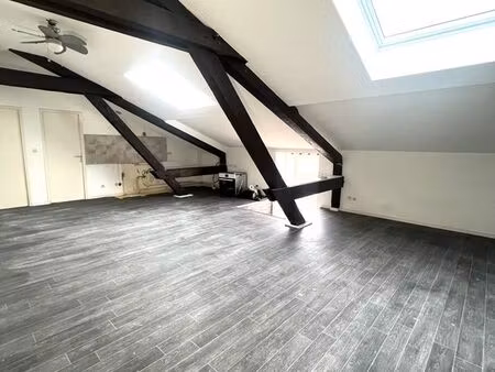 appartement f4 – 74 m² carrez – terrasse – stationnement – au calme