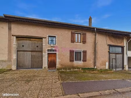 maison de village 10 pièces 345 m²