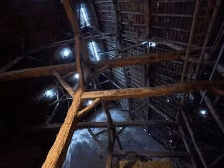 ? ancien corps de ferme – jolimetz – 85 000