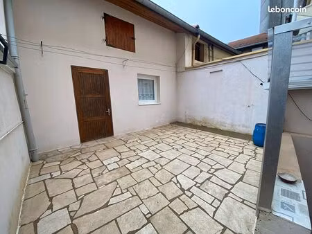 maison de ville 5 pièces 121 m²