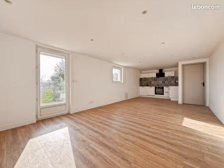 ? à louer – ouroux-sur-saône – appartement t3 neuf – 68 m² – rez-de-jardin – dpe b