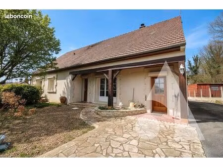 maison 6 pièces 176 m²