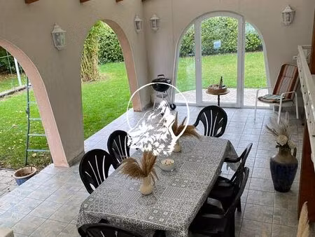 maison 6 pièces 121 m²