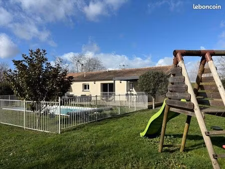 maison récente 110m2 - grand terrain 2 586 m2 - piscine - calme - proche a62