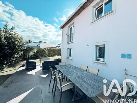 pavillon 8 pièces 165 m²