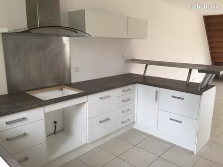 location t2 avec jardin