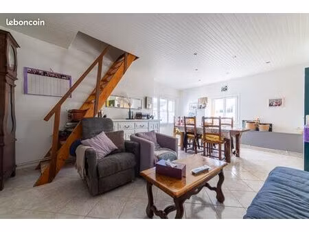 maison de village 4 pièces 93 m²