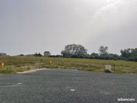 terrain 351 m² chateauneuf sur sarthe