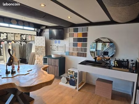 fond de commerce carrelage parquet/show-room