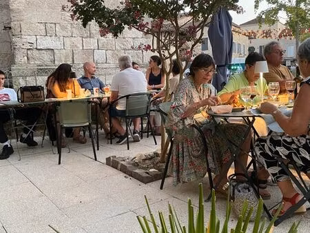 à vendre   fonds de commerce restauration rapide