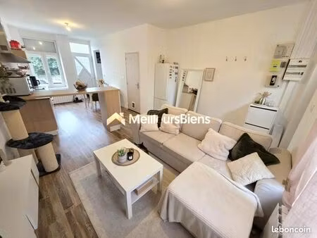 propriété 3 pièces 55 m²
