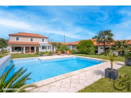 maison 5 pièces 143 m²