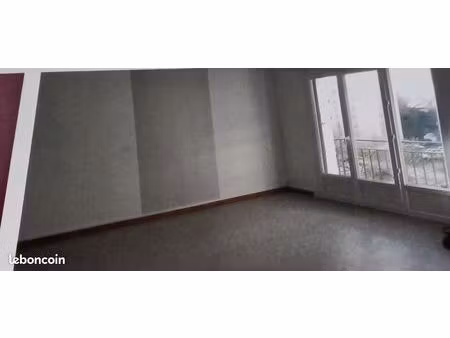 appartement 41m2 centre joue les tours