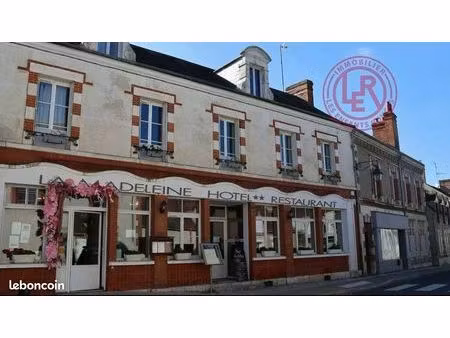 boutique 450 m² saint-benoît-sur-loire