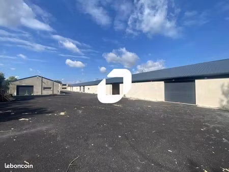 local d'activité 430 m²