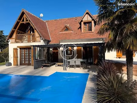 maison 6 pièces 127 m²