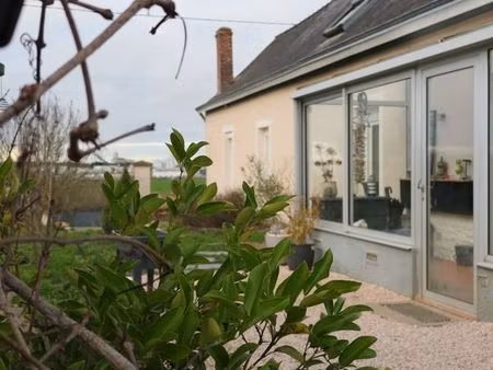 longère avec dépendances