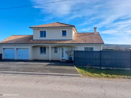 maison-140 m2-6 pièces