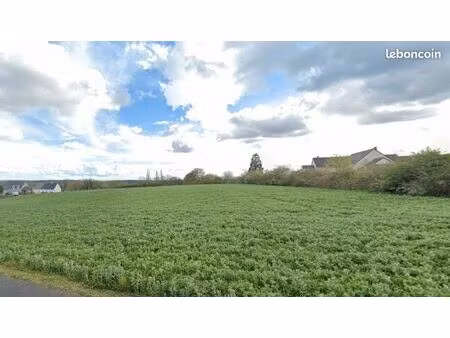 terrain 683 m² azay le rideau