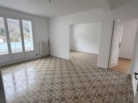 appartement 4 pièces 61 m²