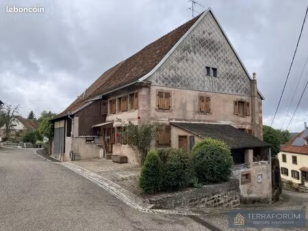 maison 6 pièces 148 m²