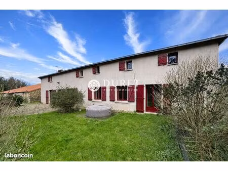 maison 5 pièces 210 m²