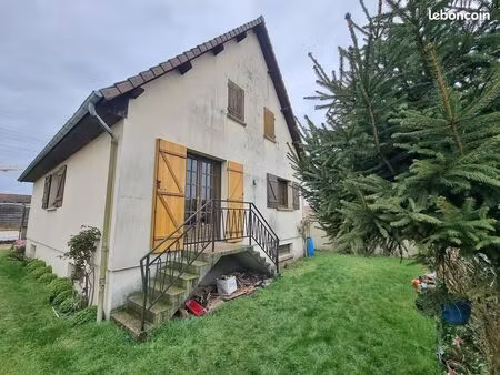 maison 4 pièces 111 m²