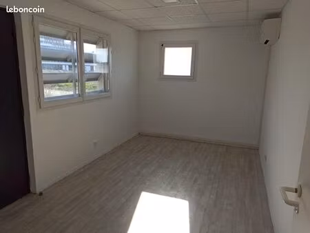 exceptionnel  parc de l’aéroport à pérols