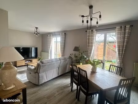 maison 5 pièces 90 m²