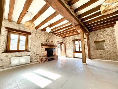 coup de coeur assuré – maison de charme au cœur de vineuil