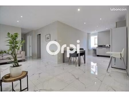 appartement 3 pièces 67 m²