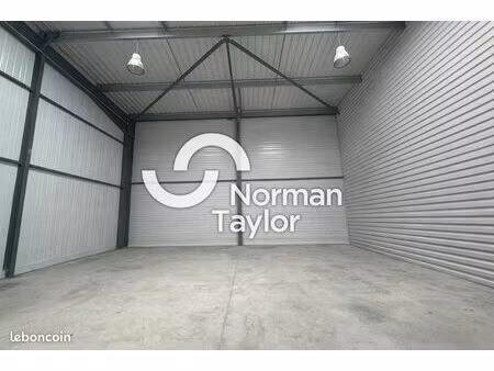 local d'activité 296 m²