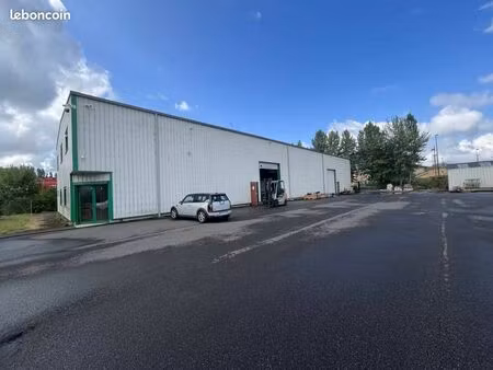 local d'activité 722 m²