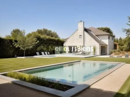 maison 6 pièces 157 m²