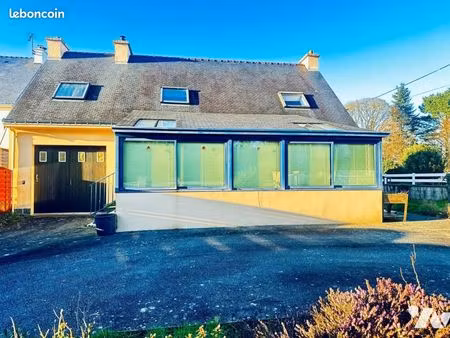 maison 6 pièces 85 m²