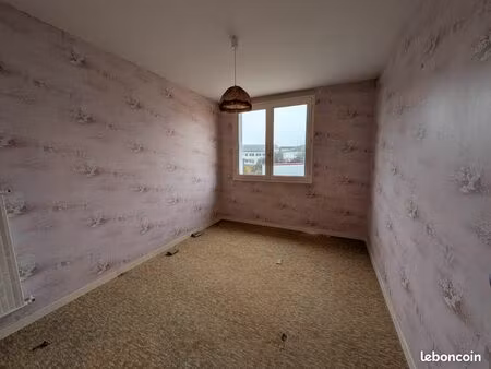 maison 6 pièces 90 m²