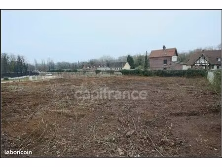terrain 1 106 m² oissel