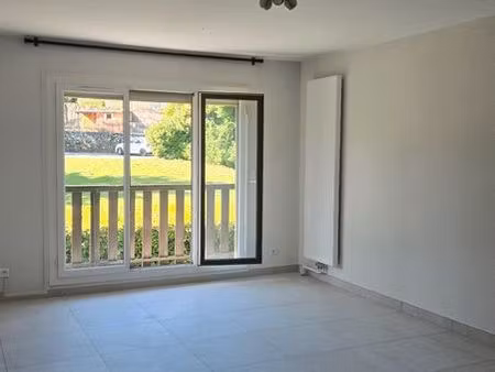 t4 80.8m² dernier étage - dpe c - balcon  garage  cave - barberaz